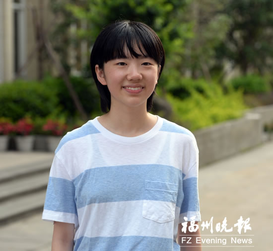 5分    填报志愿:福州一中   陈思丽和双胞胎姐姐陈思佳都在屏东中学