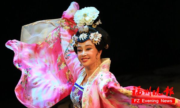 刘晓庆下月来福州演出话剧　再度演绎《武则天》