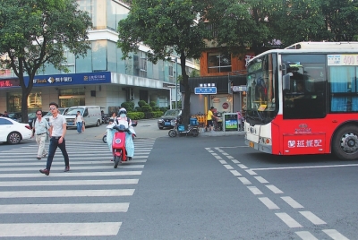 福州斑马线礼让整治将成常态