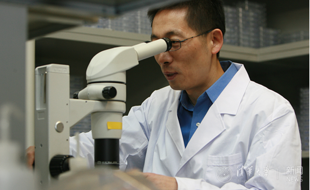 万里归国只为三尺讲台　立志培养世界最杰出的科学家