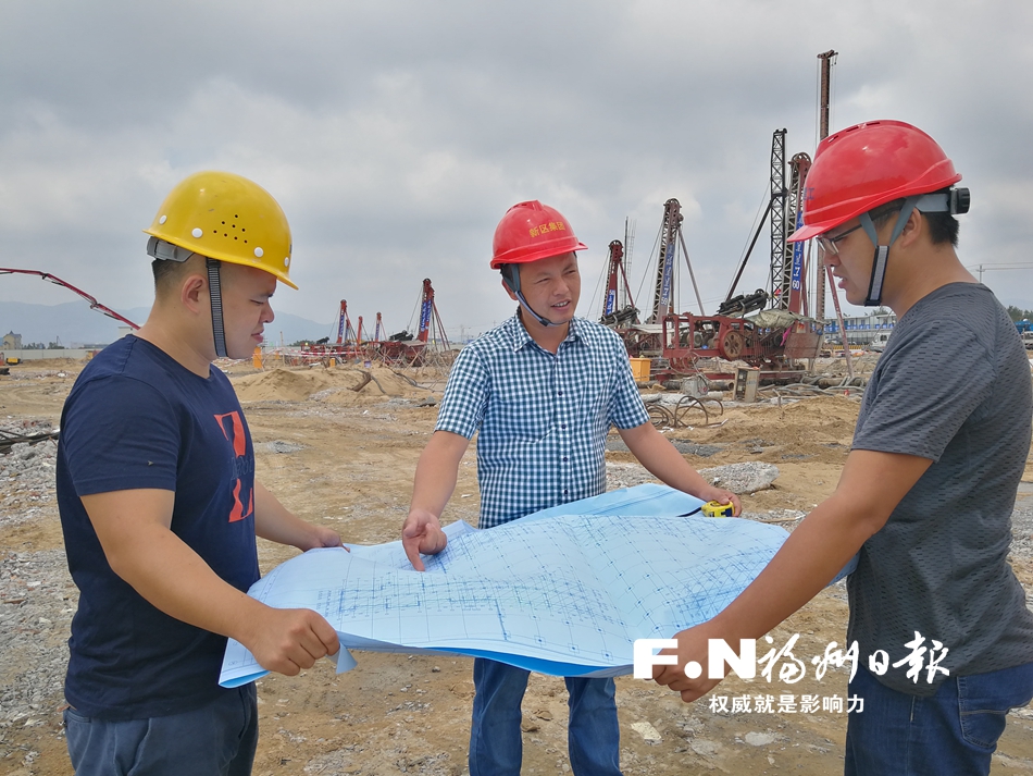 刘建苗：为滨海新城争分夺秒