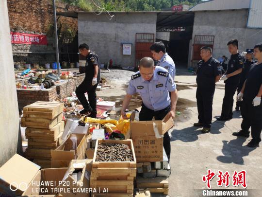福建漳州严打枪爆违法犯罪　举报最高奖励五万元