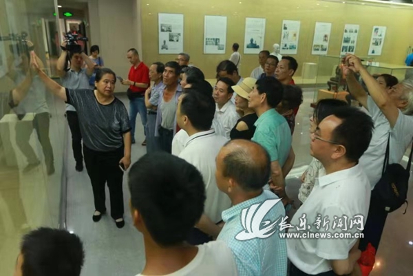 陈一帆雕塑艺术人生展开展仪式在区博物馆顺利举行
