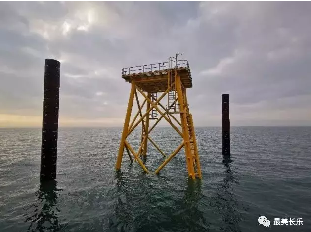 【抓项目 促发展】海上风电项目长乐A区完成海上测风塔导管架安装