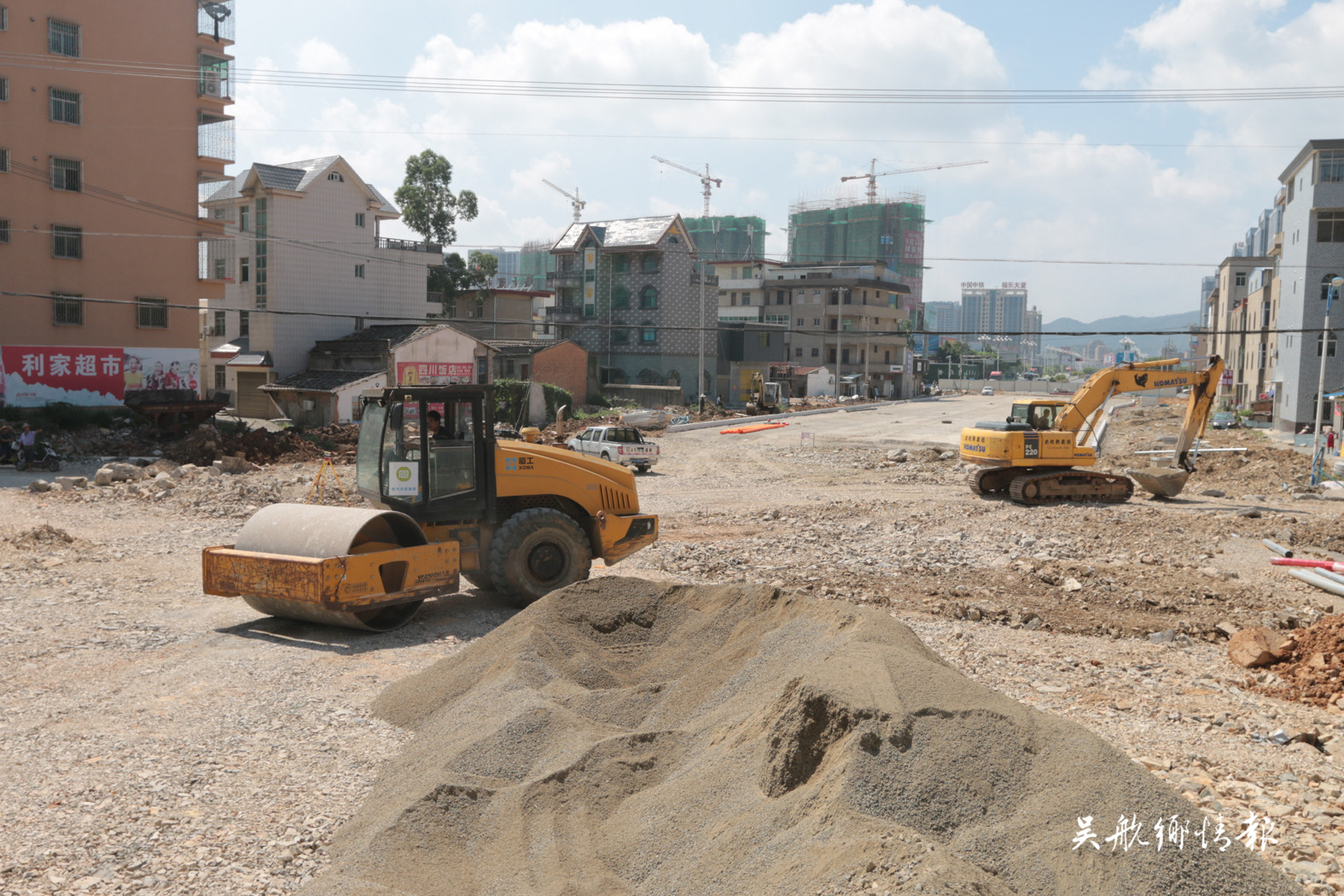 凤翔路即将完成道路主体施工