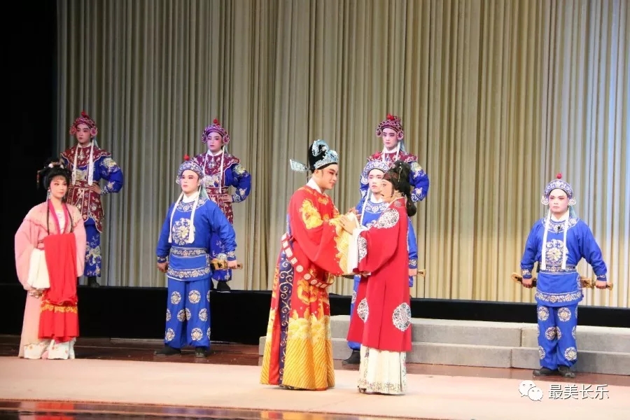 精彩！这场公演吸引了近千人，你来了吗？