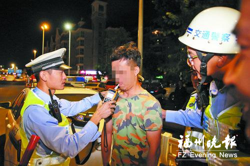 福州交警夜查酒驾　5晚抓获200多起