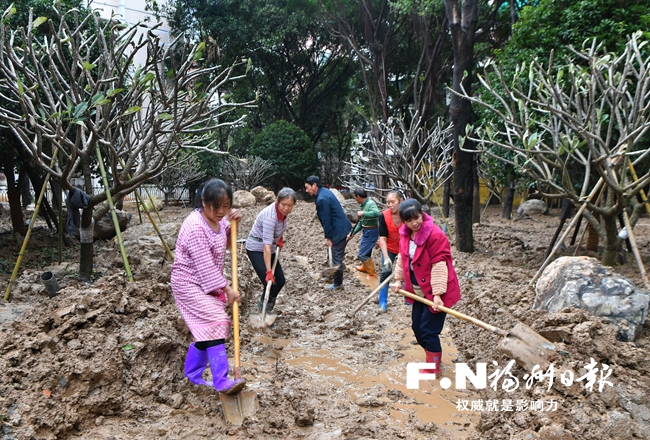 福州一些公共绿地进行升级改造　打造街头小公园