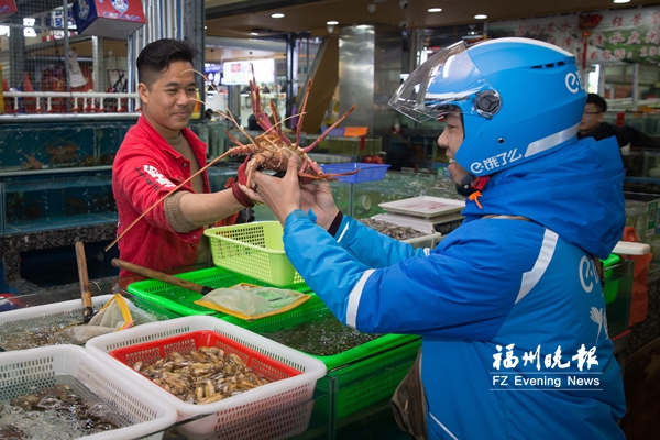 福州菜市场外卖订单量大增　不少线上菜摊年营收超百万
