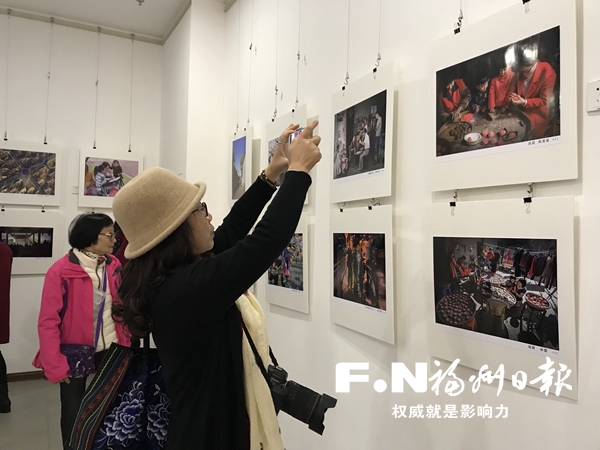 福州女性摄影作品展本月免费观赏