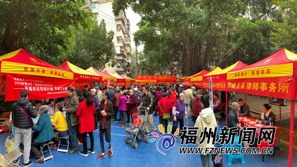 杨桥河南社区的“3·15”日：居民采购助扶贫