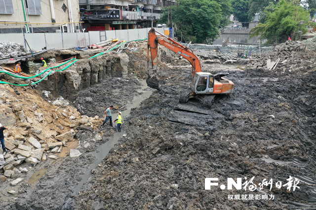 福州城区水系治理加速展开“清盘行动”