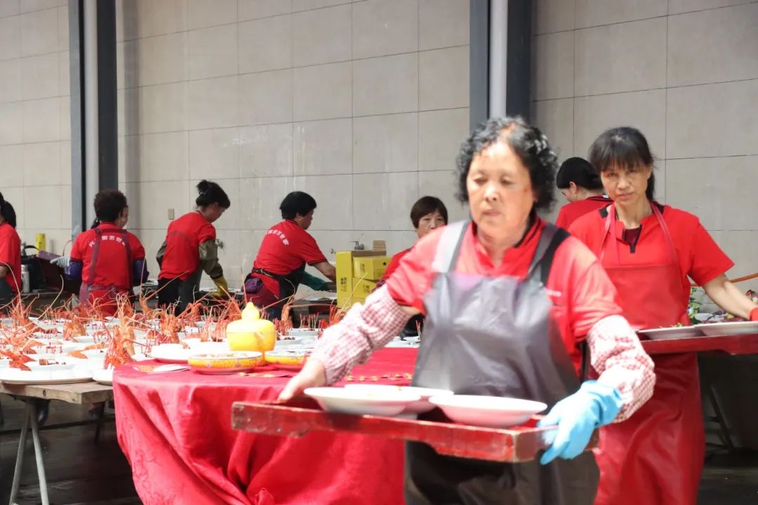 咱就是说，长乐这个厨师有“亿”点东西啊！