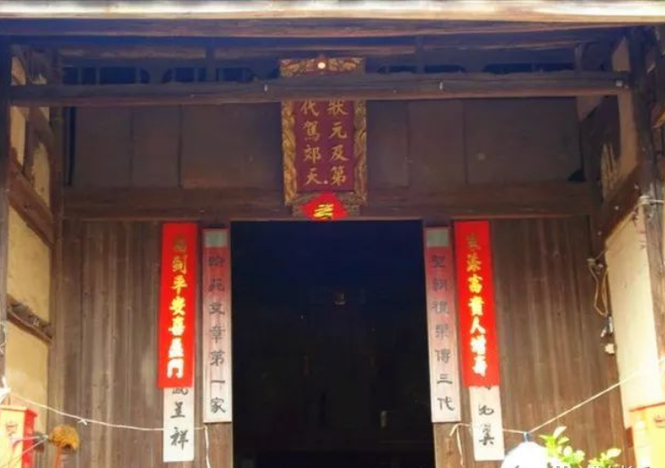 见证百年兴衰！这里人才辈出！