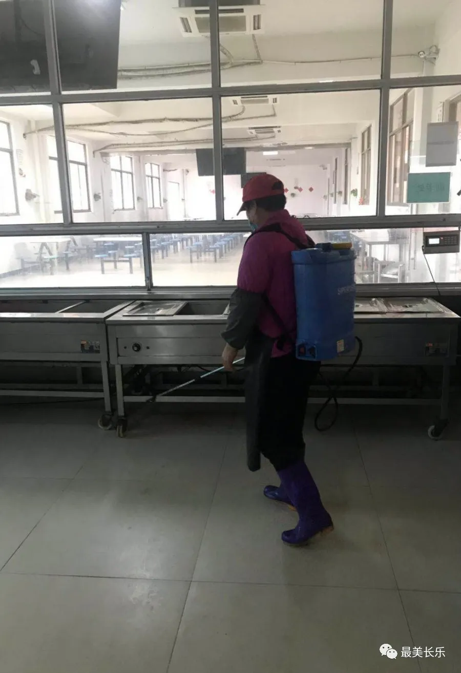 新密机电：防疫不松劲 生产卯足劲