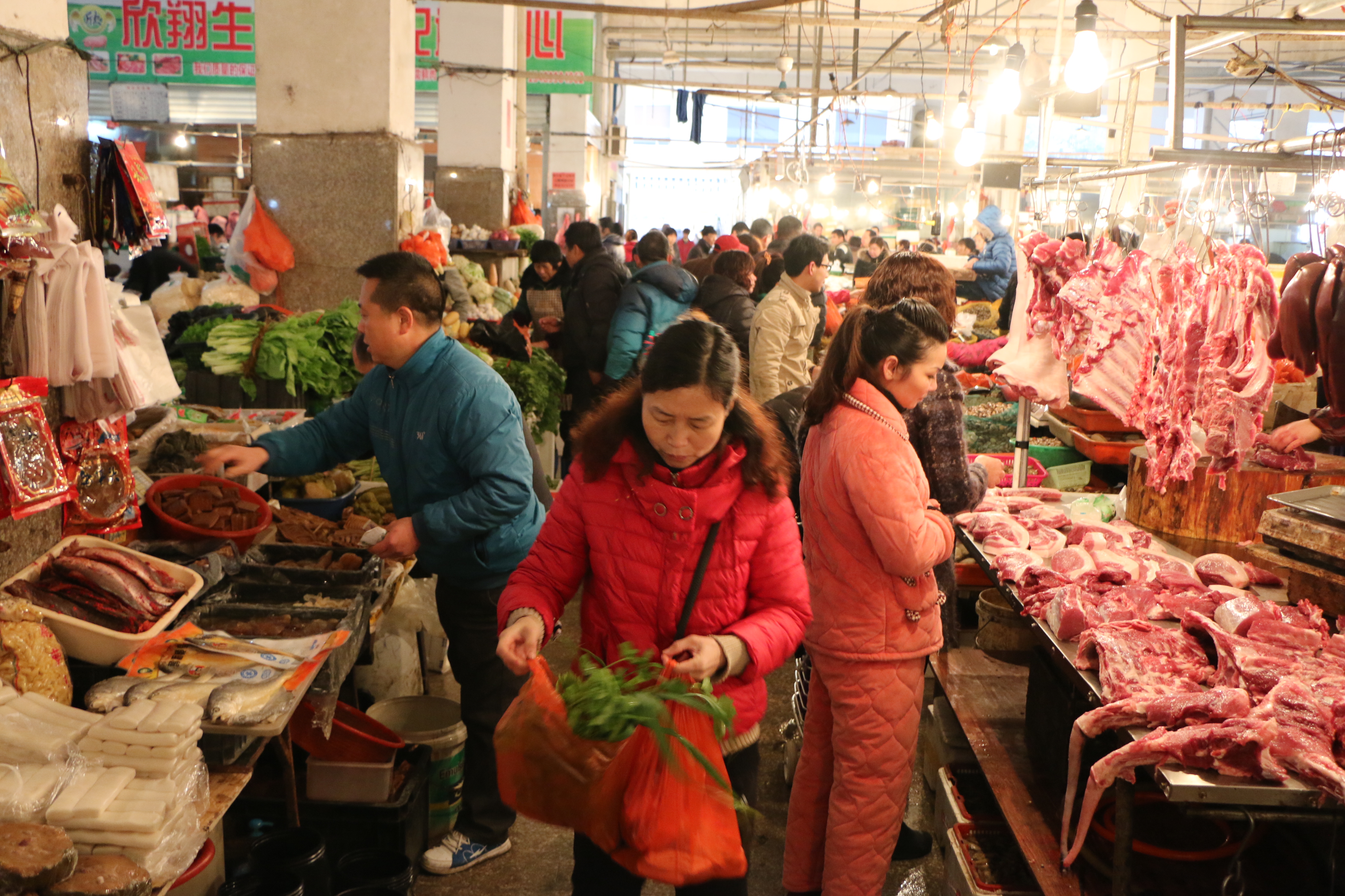 早市——一座城市的清晨图景