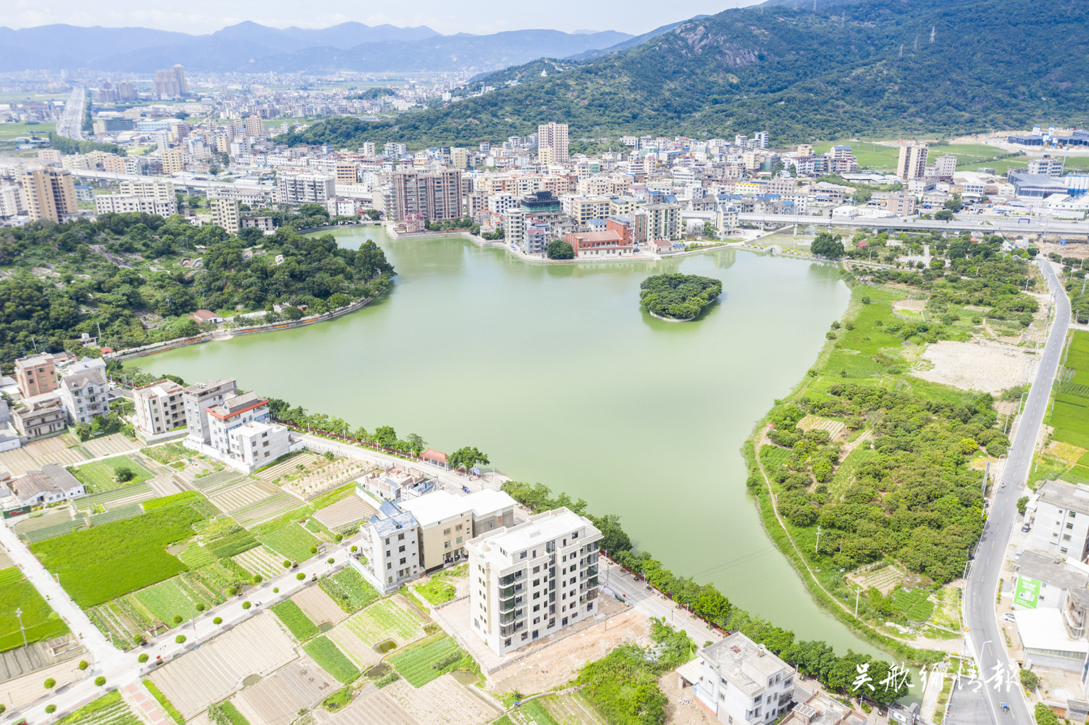 标本兼治除旧貌 吴航大地换新颜