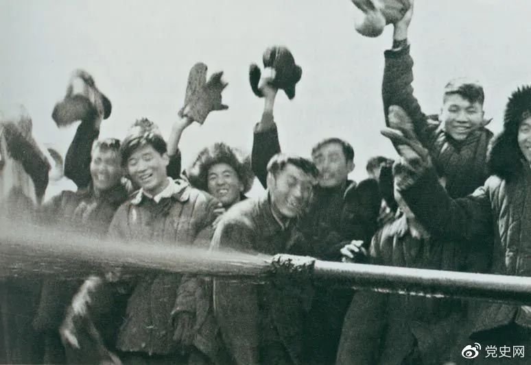 党史上的今天 · 9月26日