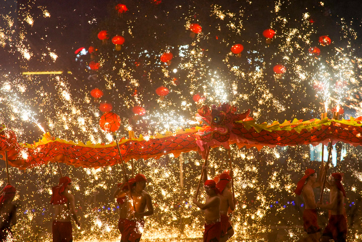 【网络中国节•元宵】今日元宵，花好月圆事事圆！