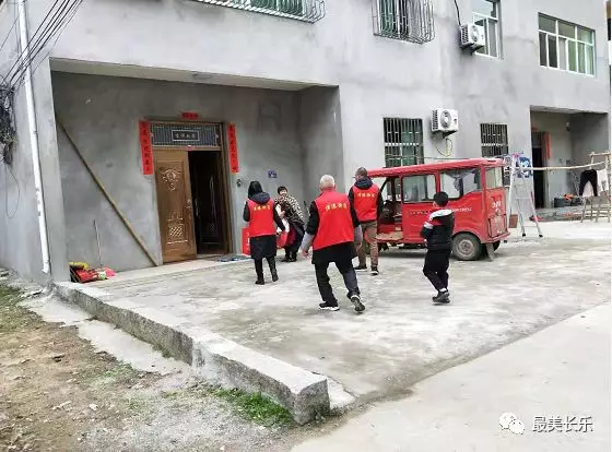 漳港街道百户村：党员一对一服务居家观察群众