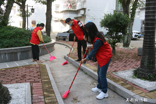 新时代文明实践活动走进航华社区