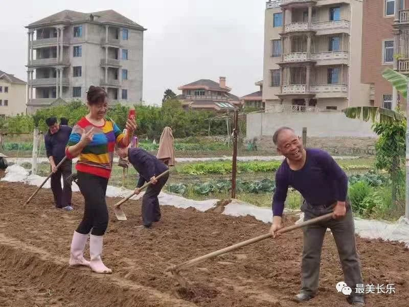 百户村：凝聚人心 共建家园