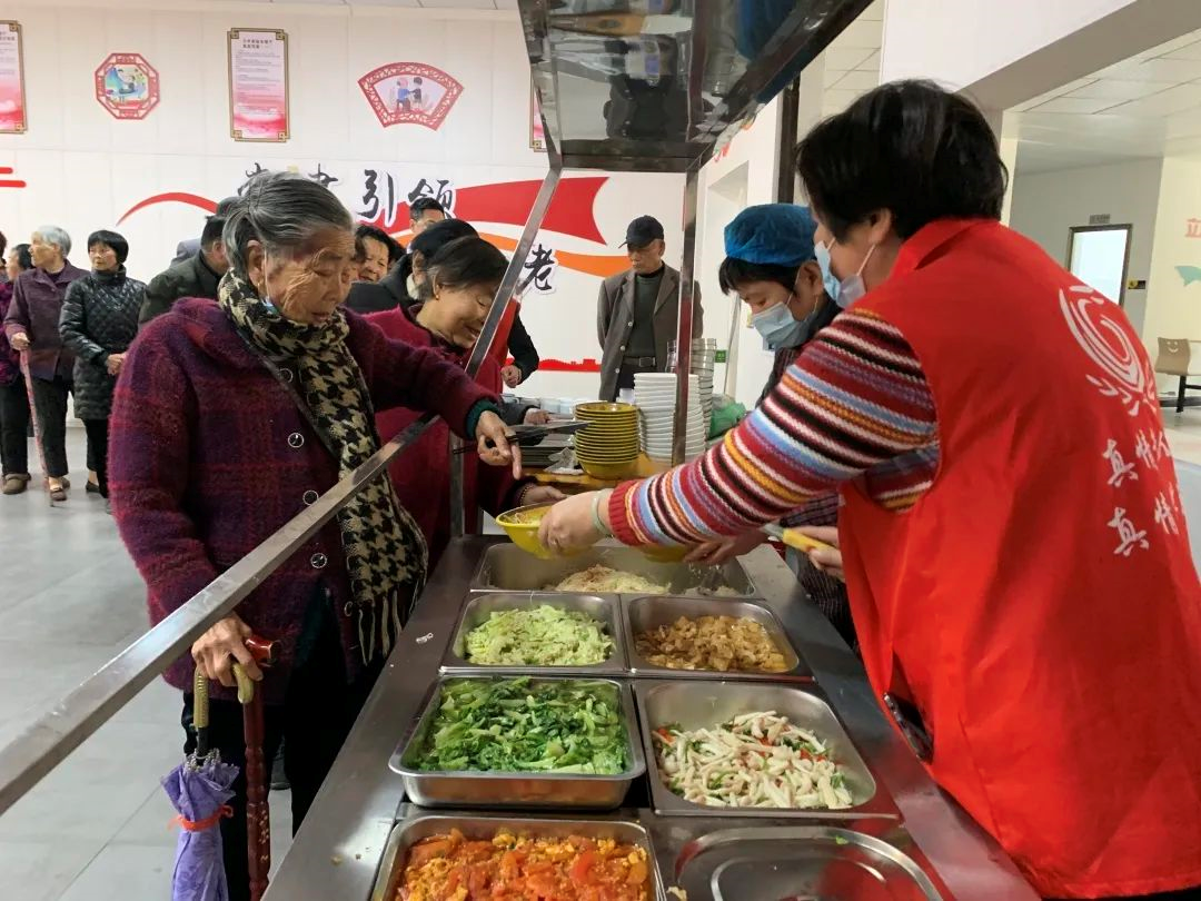 免费午餐！长乐这家“长者食堂”让老人有“知”有“味”