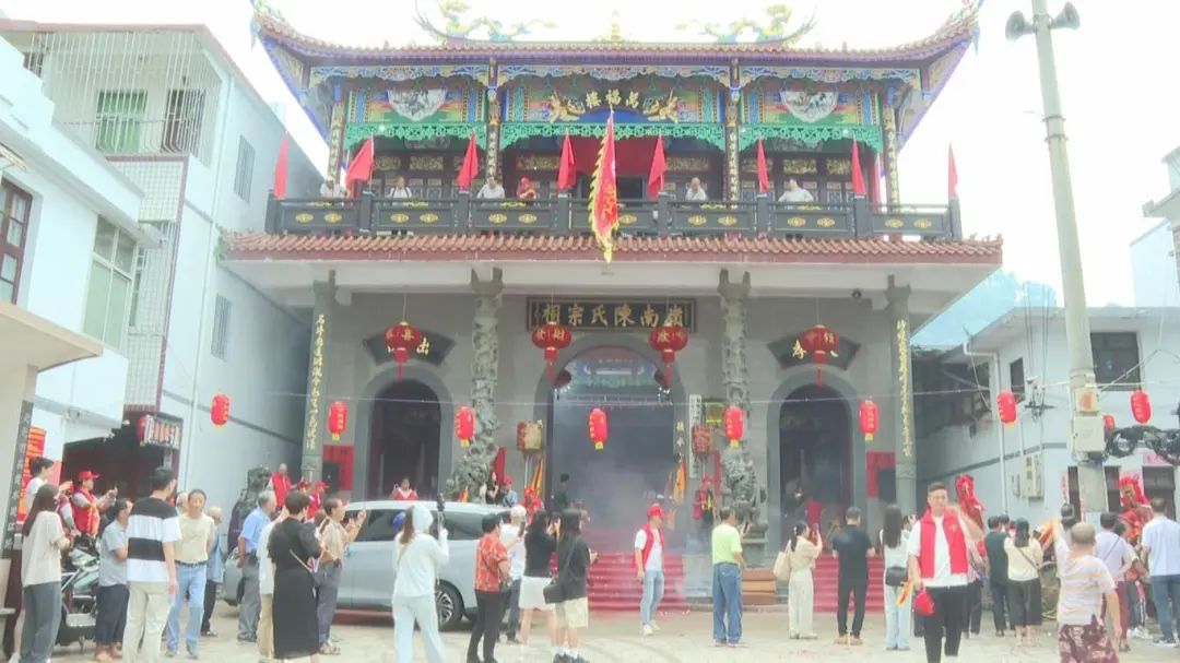 两岸“十代同堂”！最动人的“全家福”！