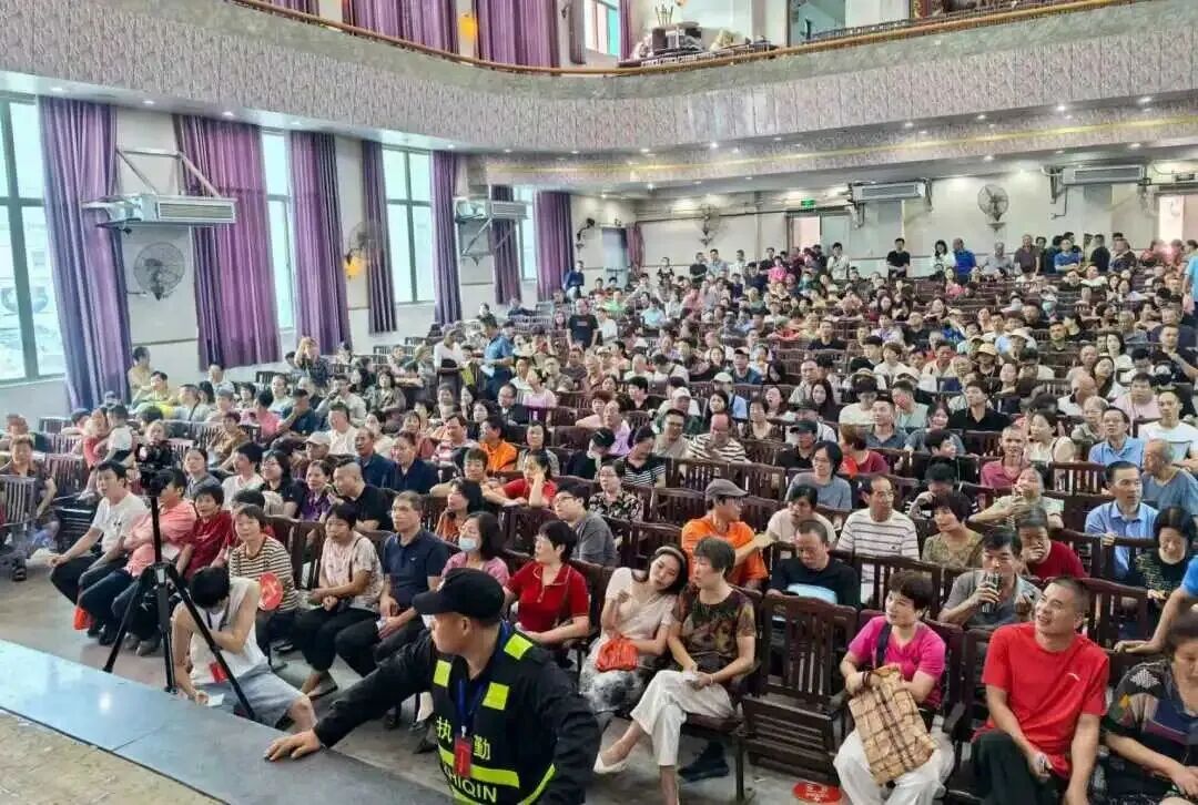 沸腾！近900户回迁群众手持“幸福号签”，离新家又近了……