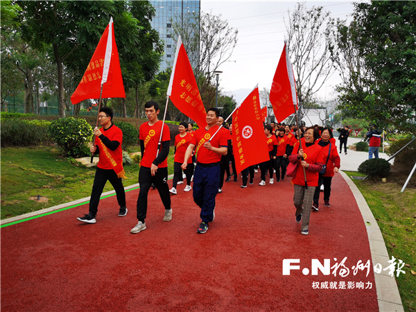 福州市各地举行多彩活动迎新年