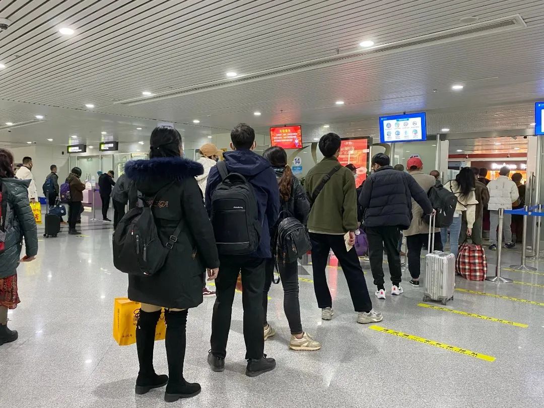 春运开启！福州机场旅客吞吐量预计近百万人次！