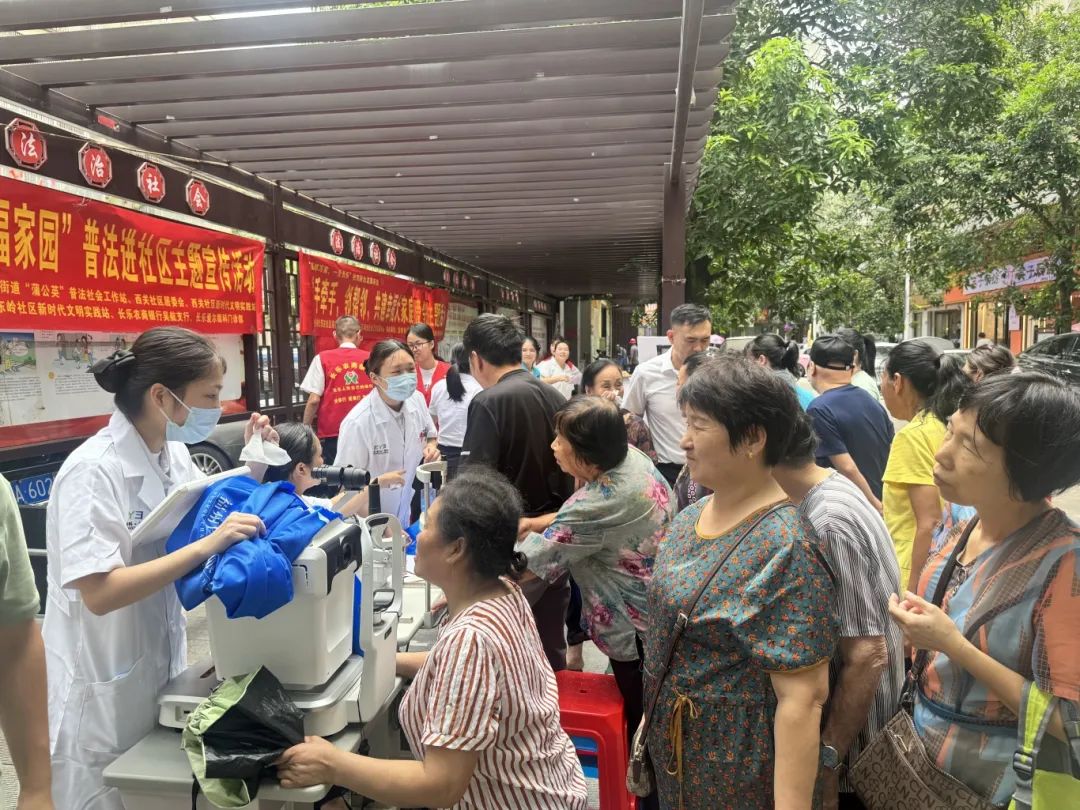 典“亮”生活，普法送到“家门口”！