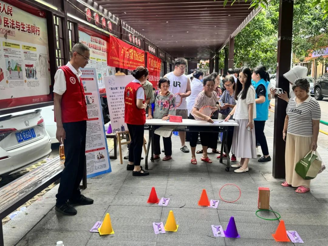 典“亮”生活，普法送到“家门口”！