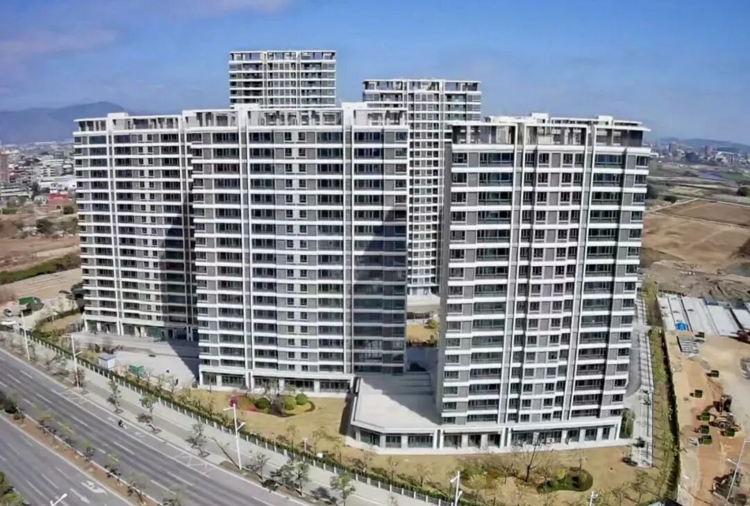 又有安置房顺利通过竣工验收！452户回迁居民即将安居……