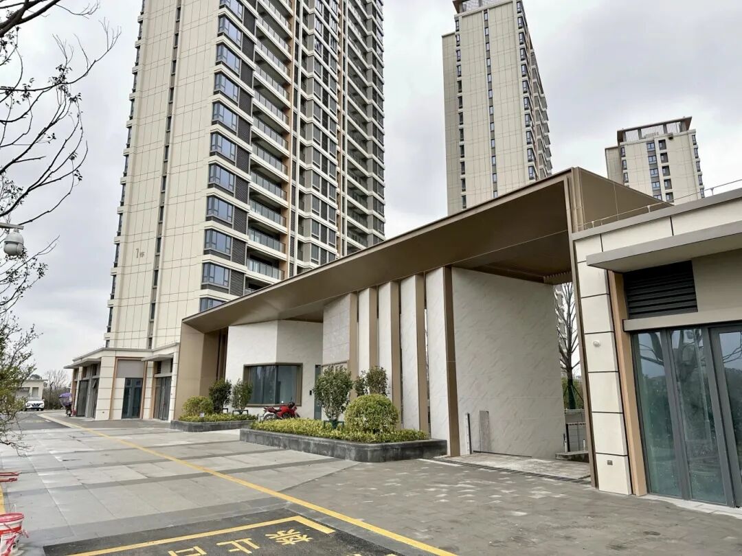 又有安置房顺利通过竣工验收！452户回迁居民即将安居……