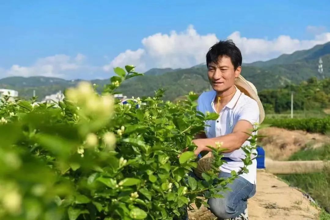 “00后”接棒！这一件事，长乐这家人传承了五代！