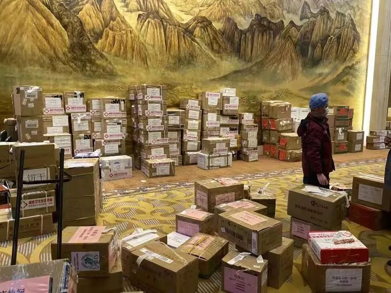支援第一天，福建医疗队快速进入战前准备阶段！