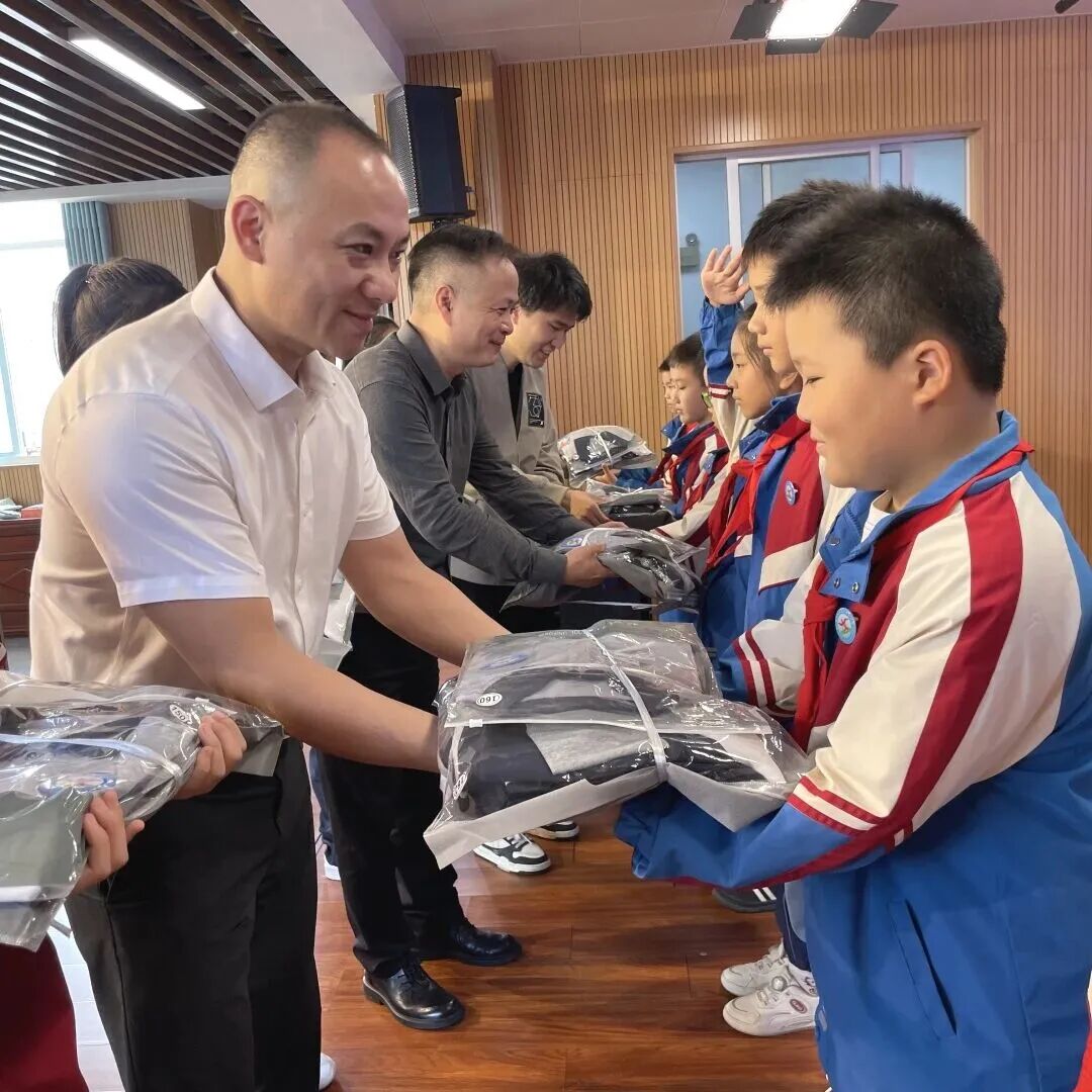 852套！长乐这家爱心企业，捐了！