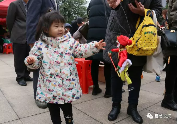 【红红火火过大年】今天你来打卡了吗？这场年味市集好吃又好玩！