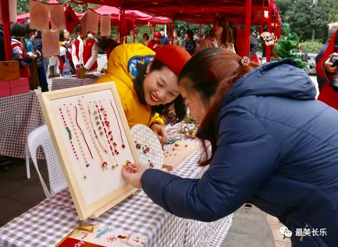 【红红火火过大年】今天你来打卡了吗？这场年味市集好吃又好玩！