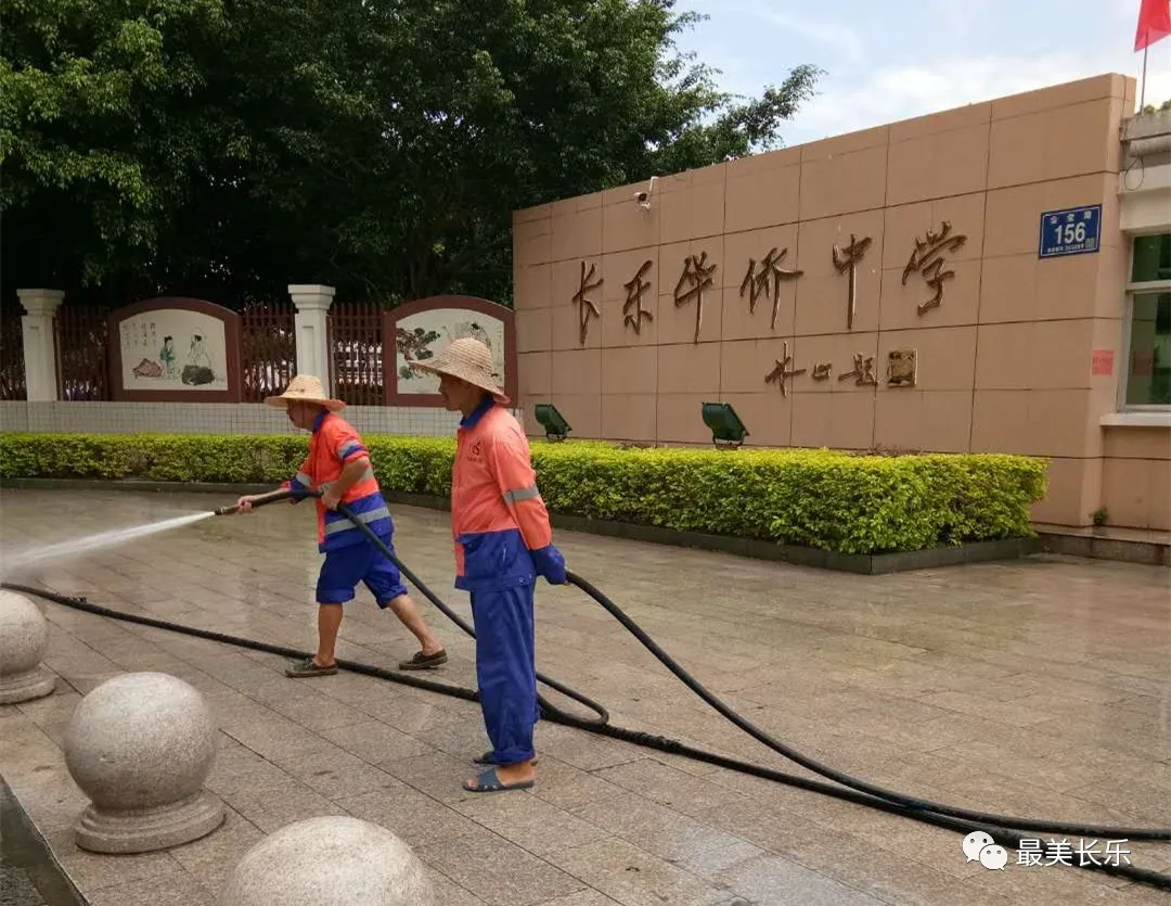 为高考考生保驾护航，他们在行动！