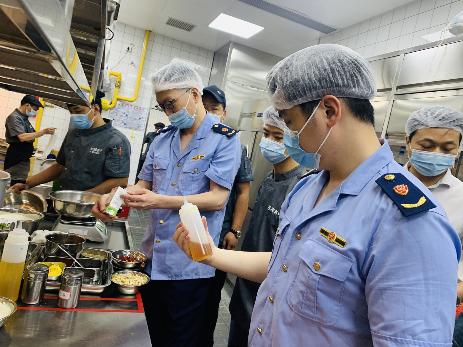 我区各部门扎实推进全国文明城市创建工作