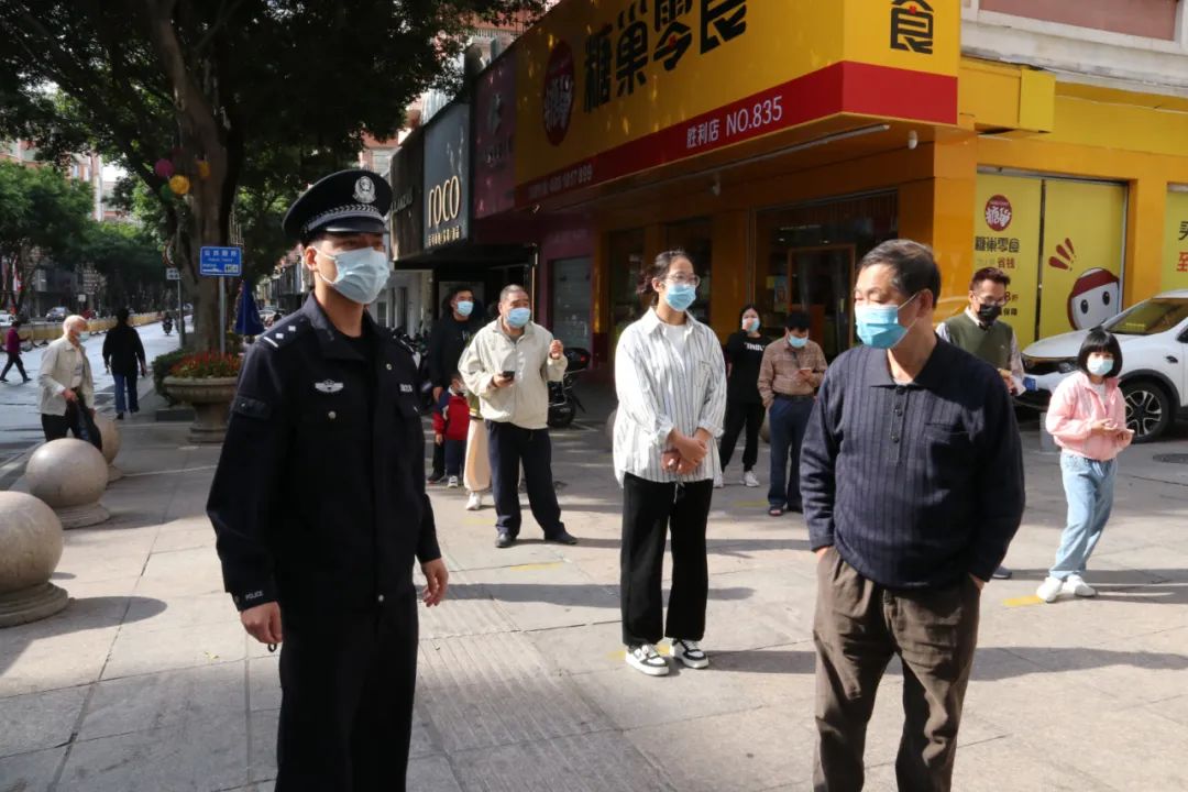 万名干部下基层 | 温暖！战“疫”一线，他们一直都在......