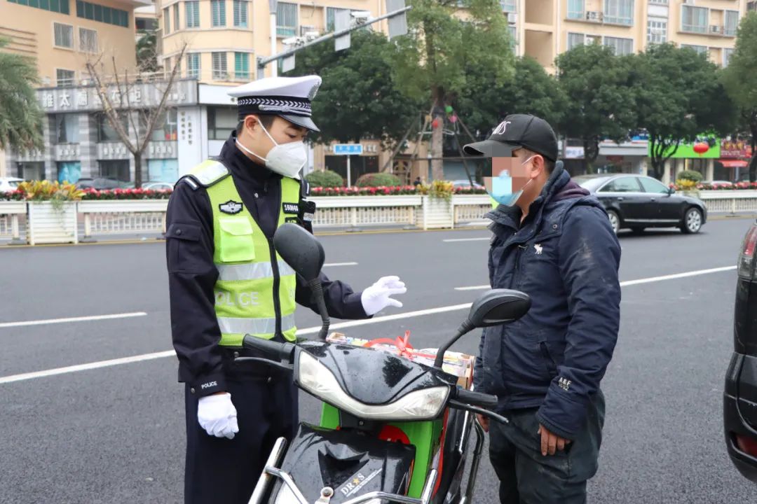 新春走基层丨护航春运，长乐交警火力全开！