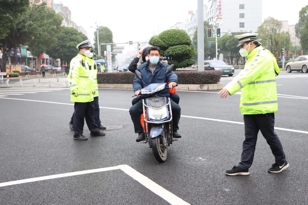 新春走基层丨护航春运，长乐交警火力全开！