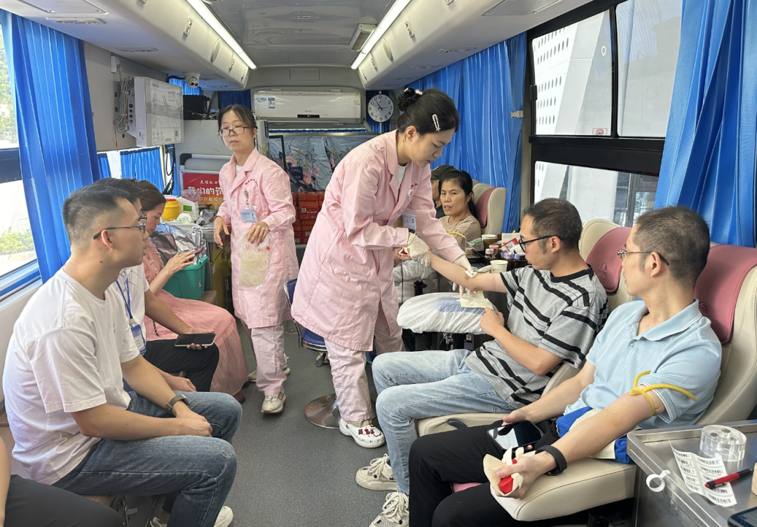 他们排队“卷”起来！就为这事！