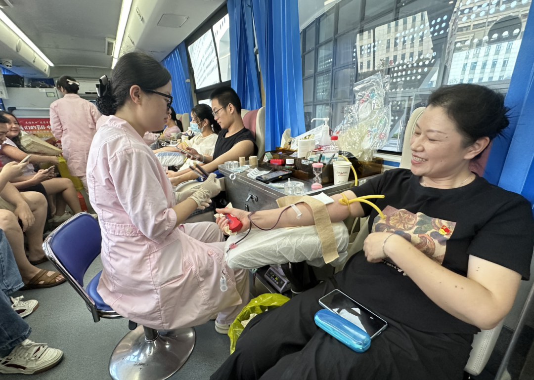 他们排队“卷”起来！就为这事！