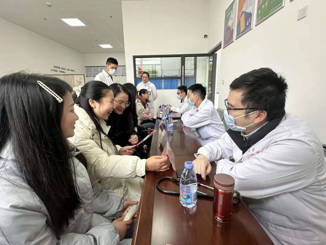 今日揭牌！就为他们……