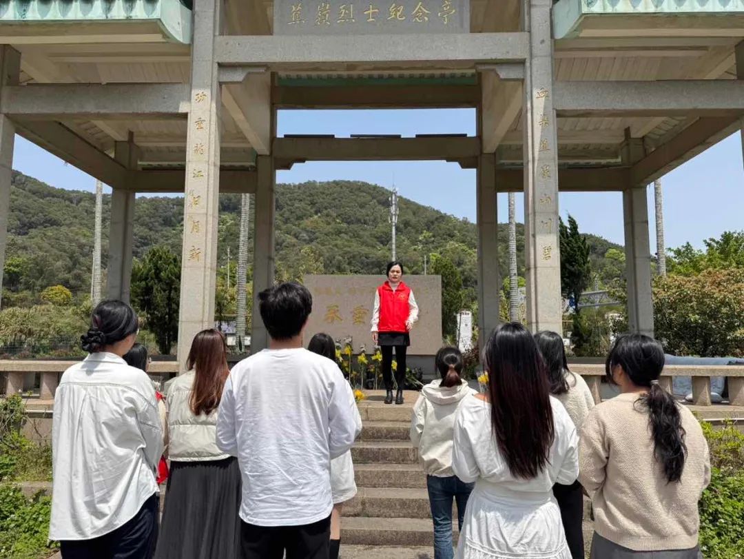 【网络中国节•清明】山河不忘，长乐把对你们的思念种进春天里