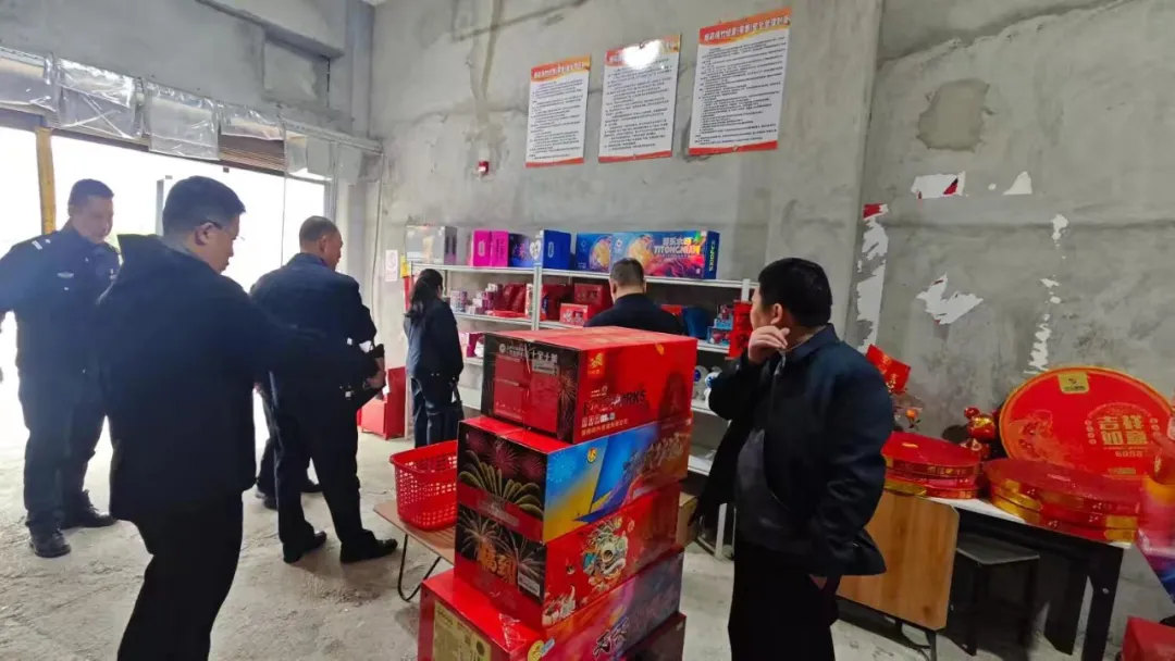 【网络中国节·春节】春节安全不松懈!长乐开展烟花爆竹专项治理 【网络中国节·春节】春节安全不松懈!长乐开展烟花爆竹专项治理